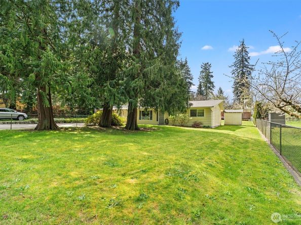 11414 2nd Ave SE, Everett WA 98208