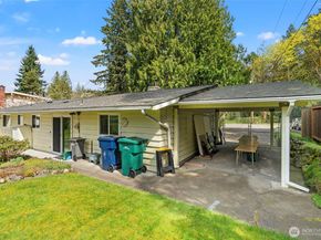 11414 2nd Ave SE, Everett WA 98208