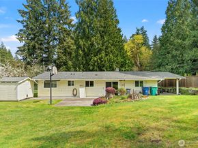 11414 2nd Ave SE, Everett WA 98208