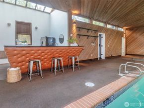 18631 E Spring Lake Drive SE, Renton WA 98058