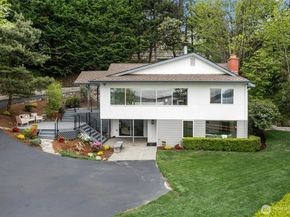 8953 NE 116th Place, Kirkland WA 98034