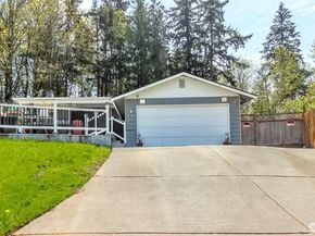 12501 SE 203 Place SE, Kent WA 98031