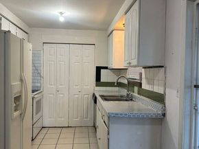 12501 SE 203 Place SE, Kent WA 98031