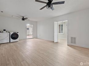 14403 SE 139th Place, Renton WA 98059