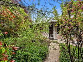 14403 SE 139th Place, Renton WA 98059