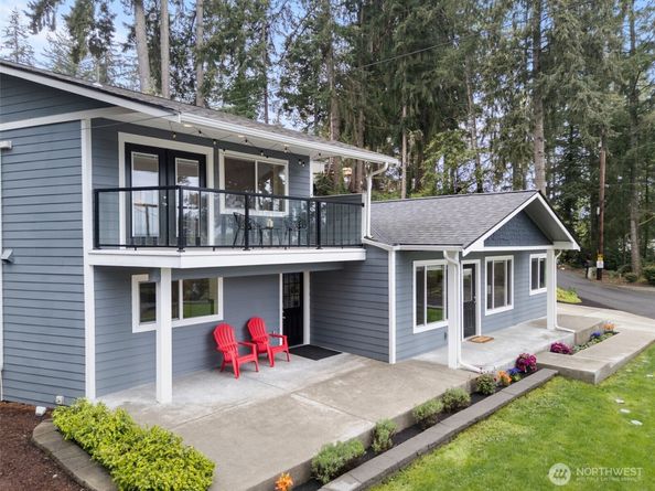 3021 Marine Drive, Bremerton WA 98312