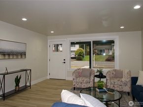 32720 30th Avenue SW, Federal Way WA 98023