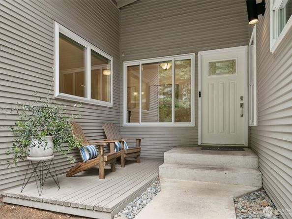 1115 Wildwood Boulevard SW, Issaquah WA 98027