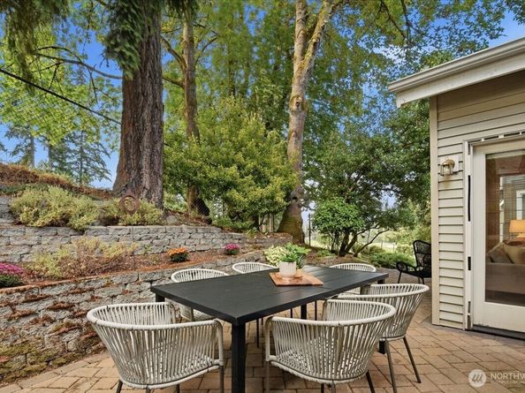 16015 67th Lane NE 1, Kenmore WA 98028