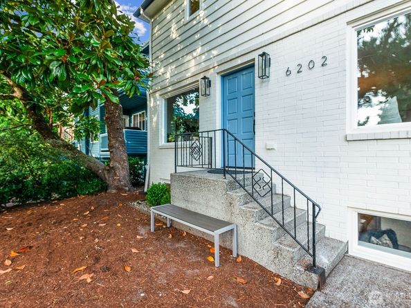 6202 Ravenna Avenue NE, Seattle WA 98115