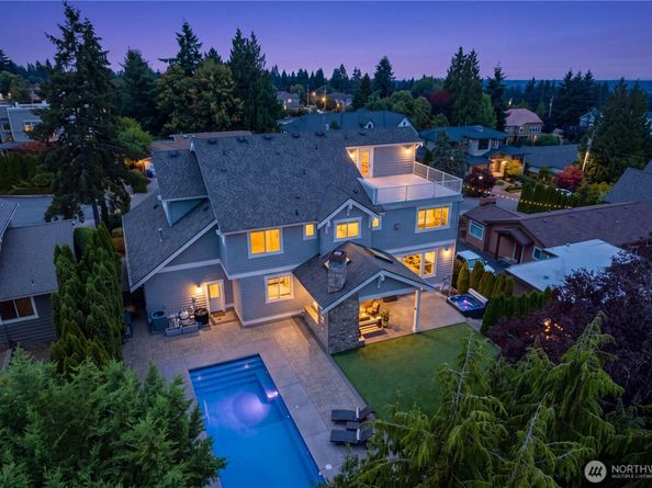 9831 NE 16th Street, Bellevue WA 98004