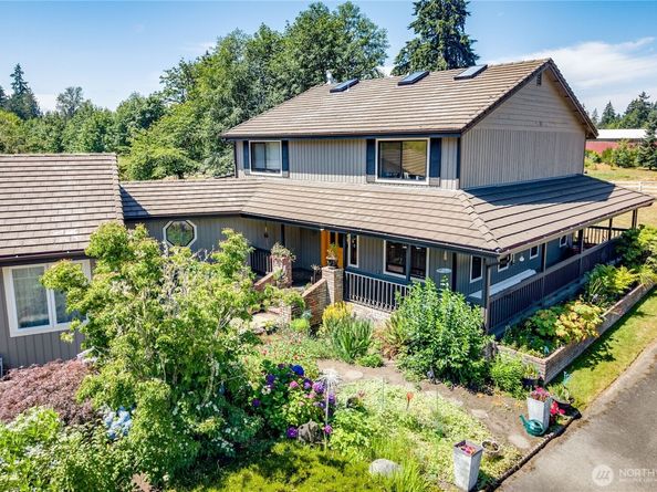 1305 NW Mountain View Road, Silverdale WA 98383