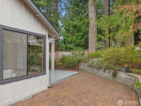 14300 Trillium Blvd SE 8, Mill Creek WA 98012