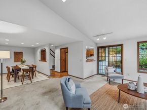 14300 Trillium Blvd SE 8, Mill Creek WA 98012