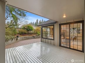 14300 Trillium Blvd SE 8, Mill Creek WA 98012