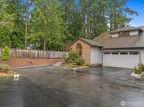 14300 Trillium Blvd SE 8, Mill Creek WA 98012