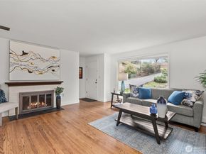 6120 Elaine Court, Bremerton WA 98312