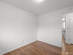 6120 Elaine Court, Bremerton WA 98312