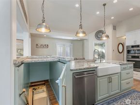 609 Shore DR, Bremerton WA 98310