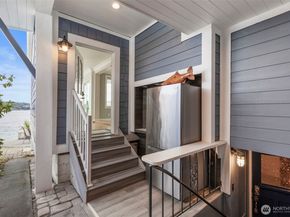 609 Shore DR, Bremerton WA 98310