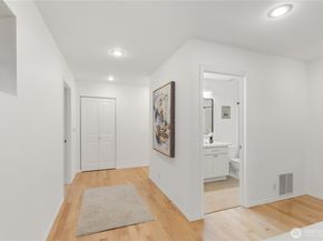 6202 189th Place NE, Redmond WA 98052