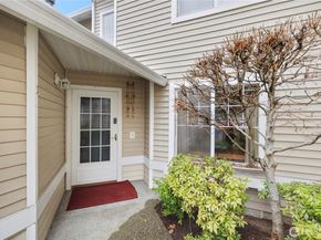 22614 43rd Avenue S, Kent WA 98032