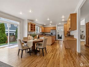 18639 175th Avenue SE, Renton WA 98058