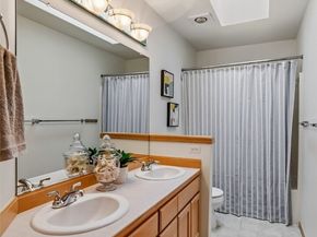 18639 175th Avenue SE, Renton WA 98058