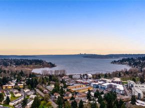 10016 NE 120th Lane F103, Kirkland WA 98034