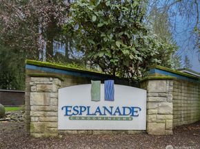 10016 NE 120th Lane F103, Kirkland WA 98034