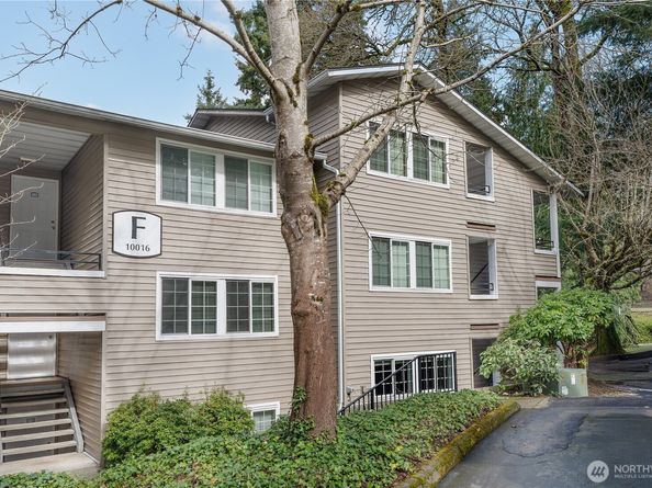 10016 NE 120th Lane F103, Kirkland WA 98034