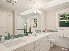 8612 SE 36th Street, Mercer Island WA 98040