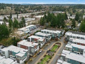 11416 117th Lane NE E004, Kirkland WA 98034