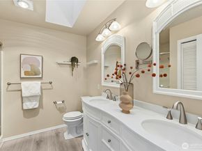 19424 2nd Drive SE B, Bothell WA 98012