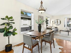 19424 2nd Drive SE B, Bothell WA 98012