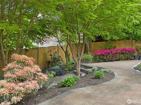 19424 2nd Drive SE B, Bothell WA 98012