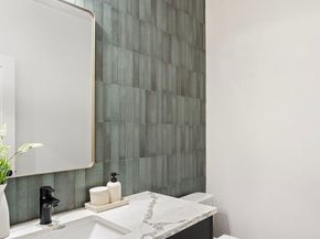 8108 126th Avenue NE B, Kirkland WA 98033