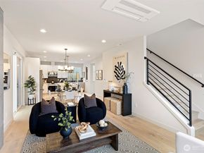 8108 126th Avenue NE B, Kirkland WA 98033