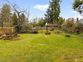 16011 27th Avenue NE, Shoreline WA 98155