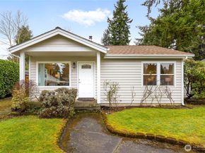 16011 27th Avenue NE, Shoreline WA 98155