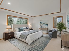 7025 14th Avenue SW, Seattle WA 98106