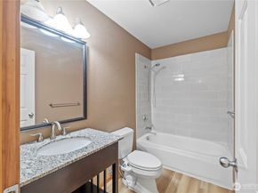 7025 14th Avenue SW, Seattle WA 98106