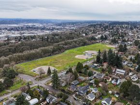 7025 14th Avenue SW, Seattle WA 98106