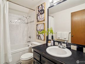 14335 SE 63rd Street, Bellevue WA 98006