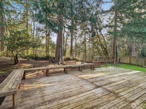 14335 SE 63rd Street, Bellevue WA 98006