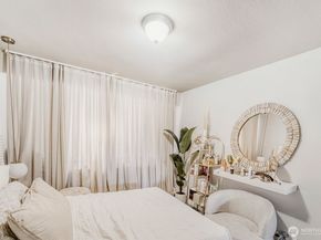 4634 144th Place SE, Bellevue WA 98006