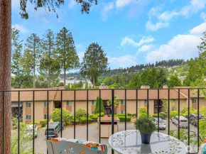 11643 100th Avenue NE B3, Kirkland WA 98034