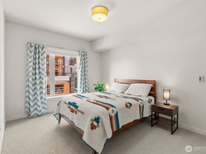 1760 NW 56th St 322, Seattle WA 98107