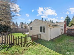 17004 11th Avenue NE, Shoreline WA 98155