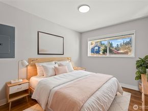 17004 11th Avenue NE, Shoreline WA 98155